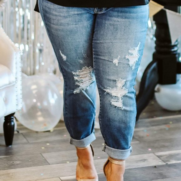 Judy Blue Denim - Judy Blues Justine Mid Rise skinny 20W